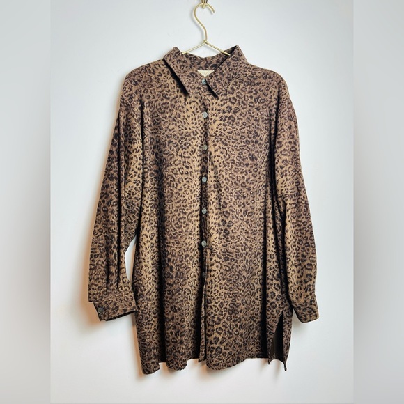 Vintage 90s Kathy Che leopard blouse button down tunic top - Picture 5 of 11